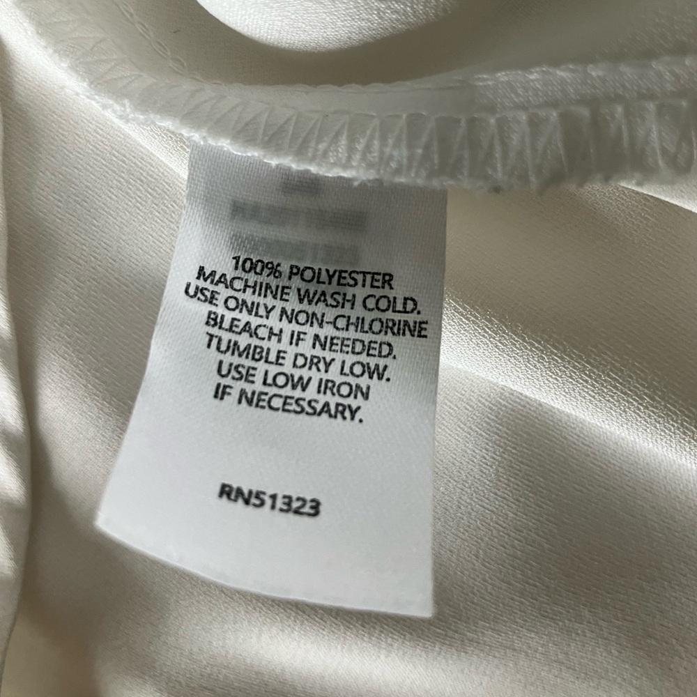 HALOGEN White Subtle Metallic High Neck Tank Blouse Size XL - Picture 10 of 10